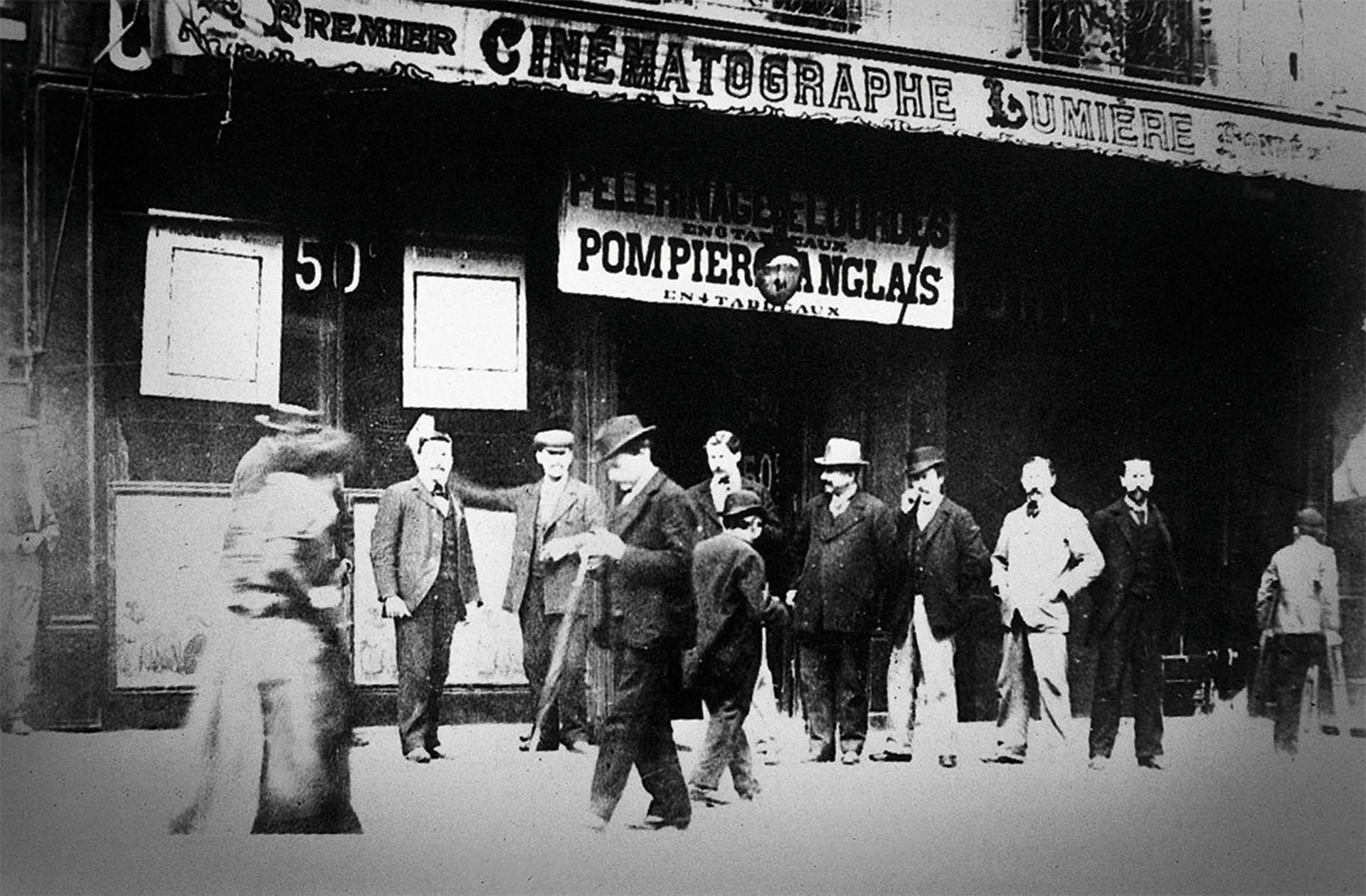 Los hermanos Lumière no fueron los primeros en proyeccionar una película.
